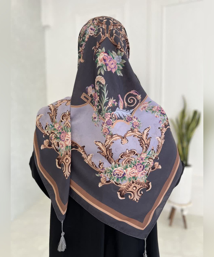 روسری کرپنخ طرح سلطنتی قواره ۱۴۰