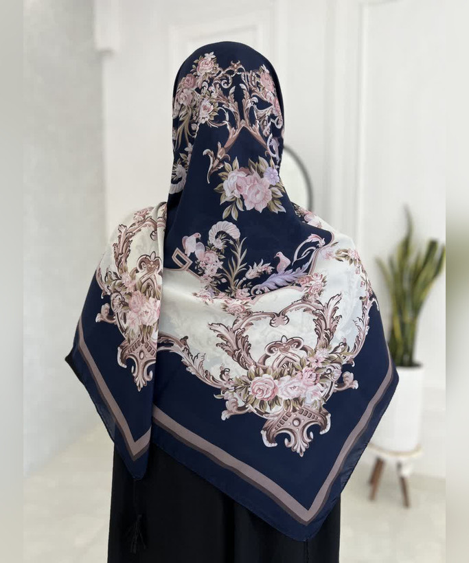 روسری کرپنخ طرح سلطنتی قواره ۱۴۰