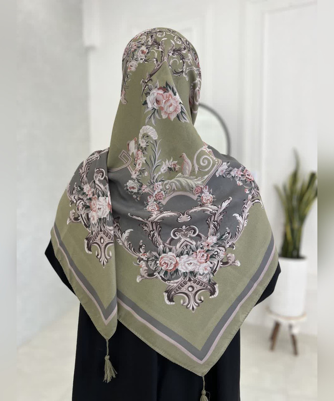 روسری کرپنخ طرح سلطنتی قواره ۱۴۰