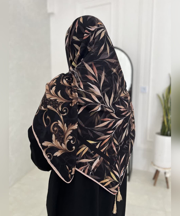 روسری کرپنخ طرح برگ سوزنی قواره ۱۴۰