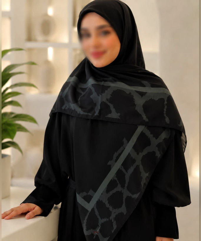 روسری نخی گلدار قواره ۱۴۰