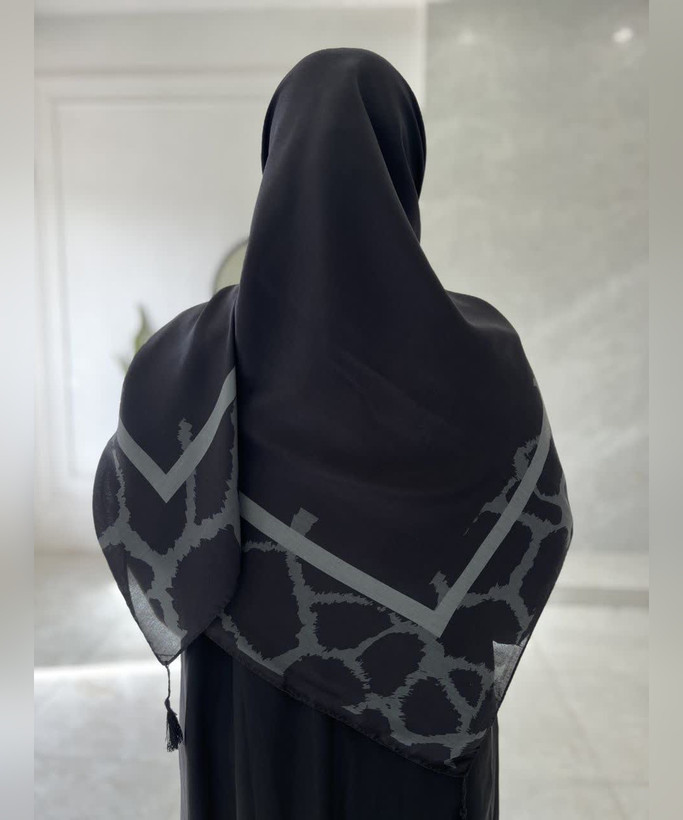 روسری نخی گلدار قواره ۱۴۰