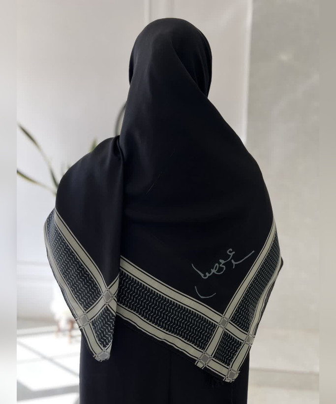 روسری سوپرنخ طرح مقاومت قواره ۱۴۰