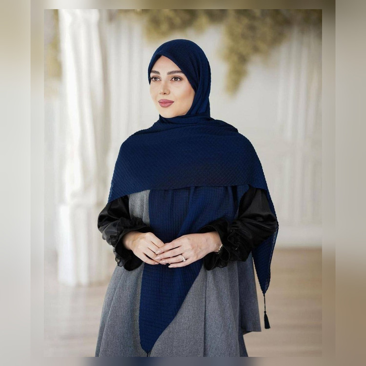 روسری نخ پلیسه مربعی قواره 135